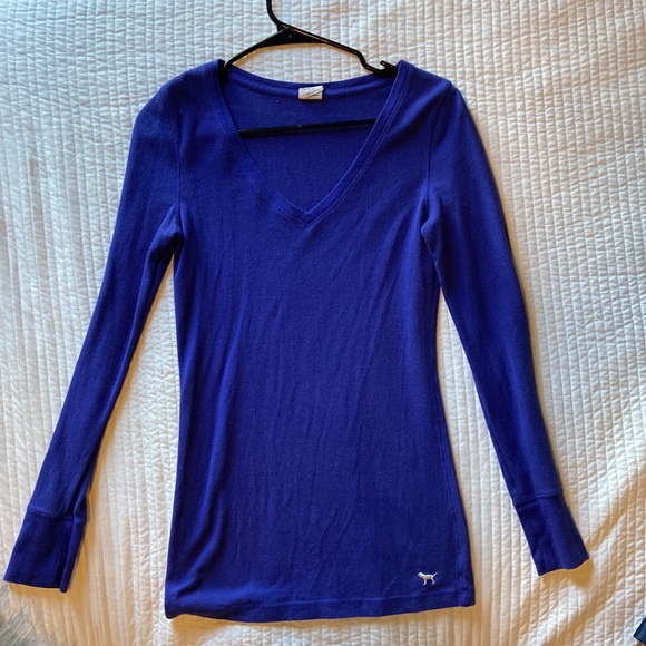 Victoria’s Secret Long Sleeve Casual - Picture 1 of 3